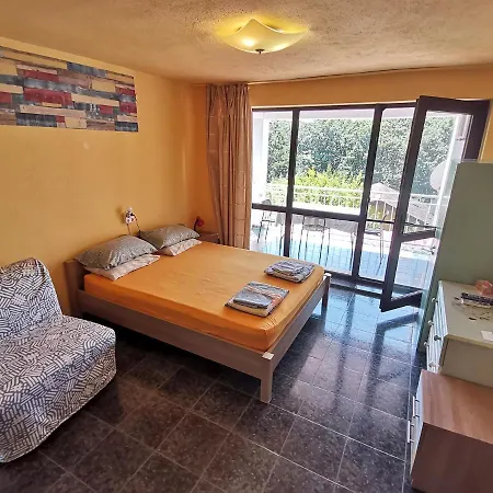 Pensionat фани Sinemoretz