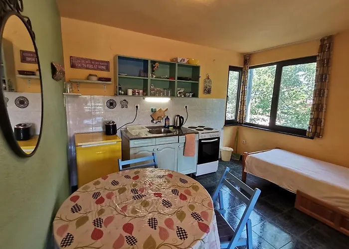 Vendégház фани 3*